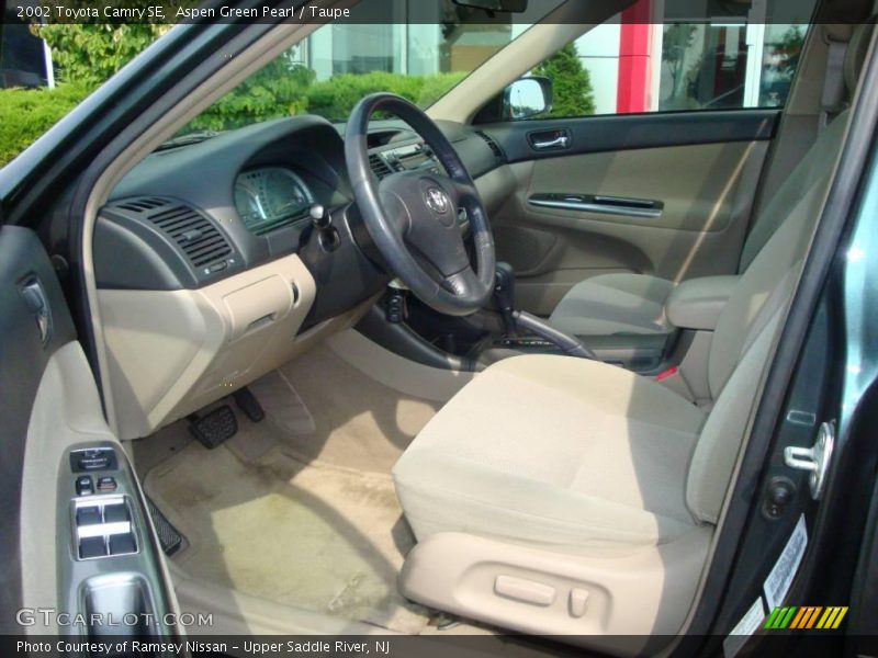 Aspen Green Pearl / Taupe 2002 Toyota Camry SE