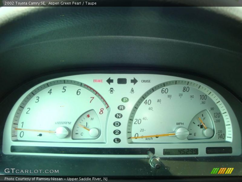 Aspen Green Pearl / Taupe 2002 Toyota Camry SE