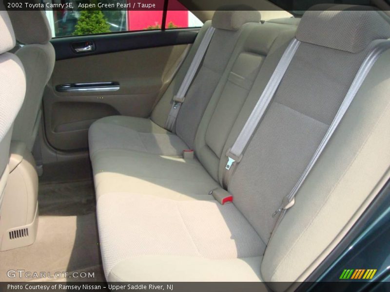 Aspen Green Pearl / Taupe 2002 Toyota Camry SE