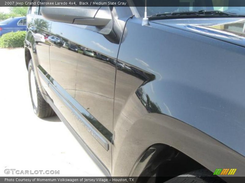 Black / Medium Slate Gray 2007 Jeep Grand Cherokee Laredo 4x4