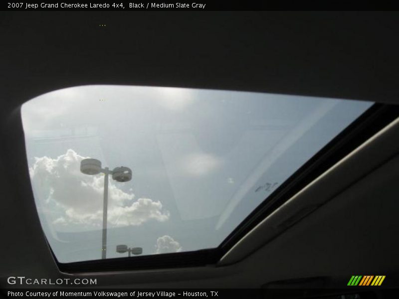 Black / Medium Slate Gray 2007 Jeep Grand Cherokee Laredo 4x4