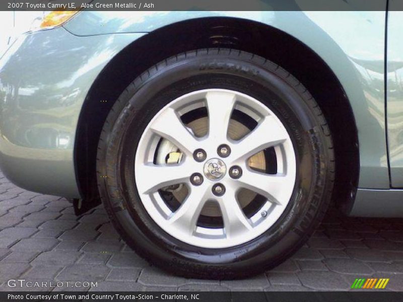 Aloe Green Metallic / Ash 2007 Toyota Camry LE