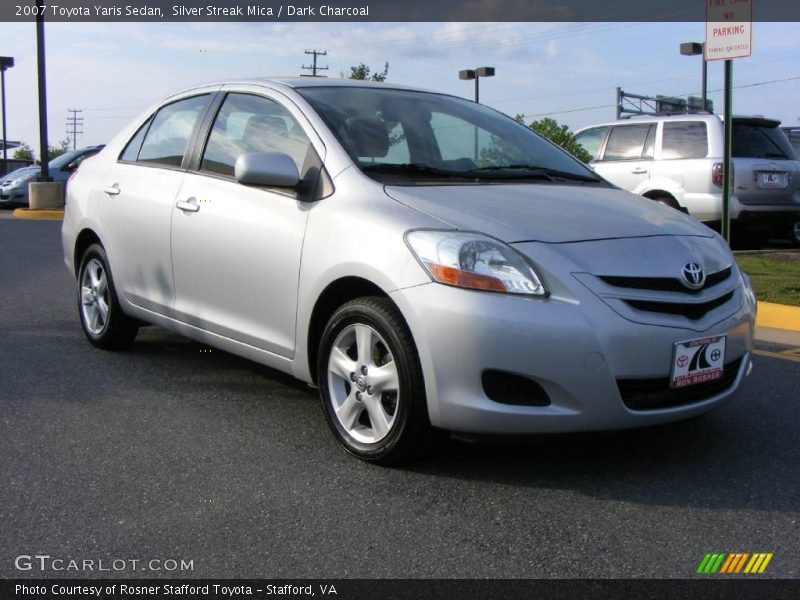 Silver Streak Mica / Dark Charcoal 2007 Toyota Yaris Sedan
