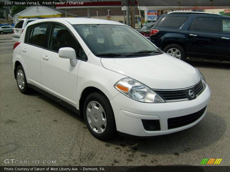 Fresh Powder / Charcoal 2007 Nissan Versa S