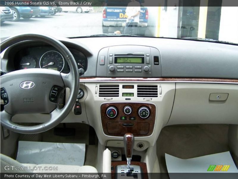 Ebony Black / Gray 2006 Hyundai Sonata GLS V6