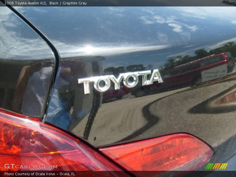 Black / Graphite Gray 2008 Toyota Avalon XLS