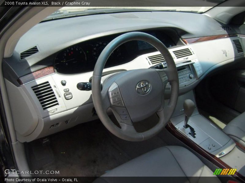Black / Graphite Gray 2008 Toyota Avalon XLS