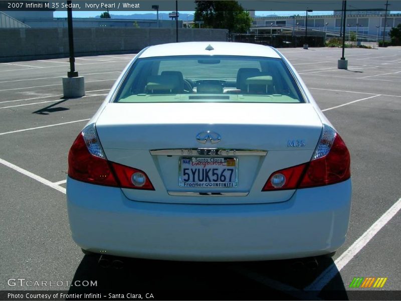 Ivory Pearl / Wheat 2007 Infiniti M 35 Sedan