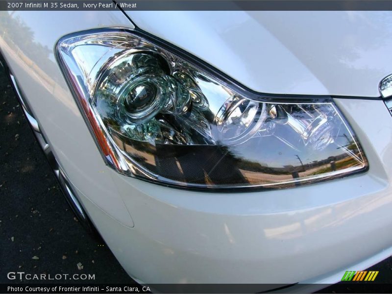 Ivory Pearl / Wheat 2007 Infiniti M 35 Sedan