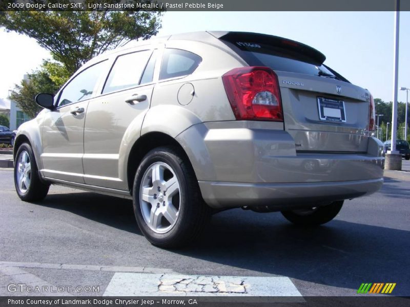 Light Sandstone Metallic / Pastel Pebble Beige 2009 Dodge Caliber SXT