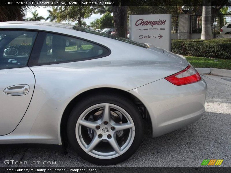 Arctic Silver Metallic / Black 2006 Porsche 911 Carrera 4 Coupe