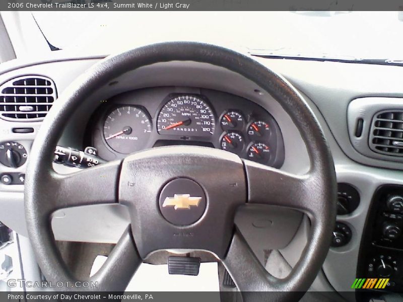 Summit White / Light Gray 2006 Chevrolet TrailBlazer LS 4x4