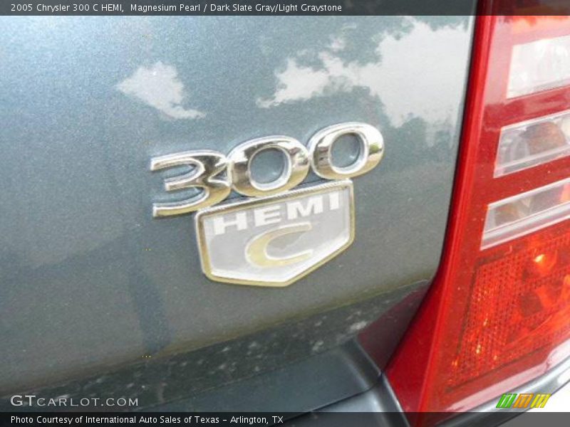 Magnesium Pearl / Dark Slate Gray/Light Graystone 2005 Chrysler 300 C HEMI