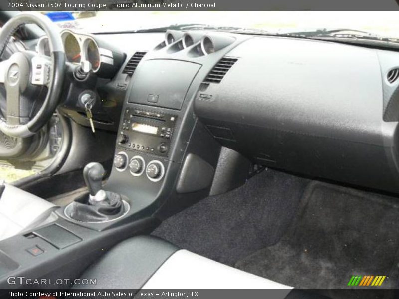 Liquid Aluminum Metallic / Charcoal 2004 Nissan 350Z Touring Coupe
