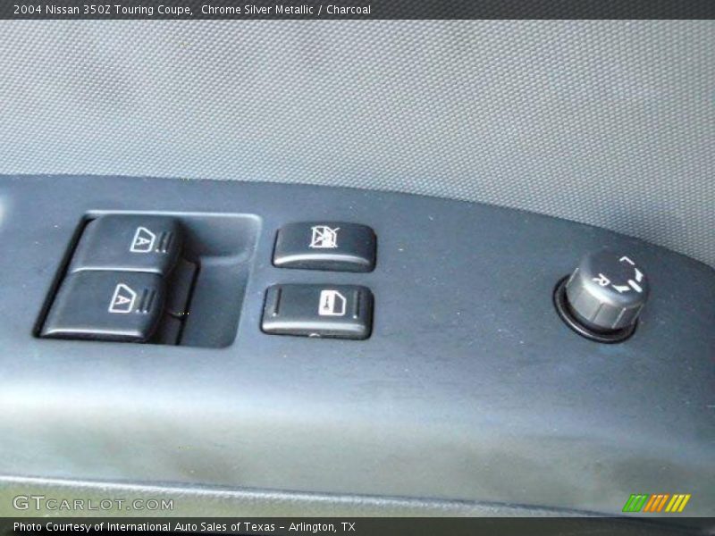 Chrome Silver Metallic / Charcoal 2004 Nissan 350Z Touring Coupe