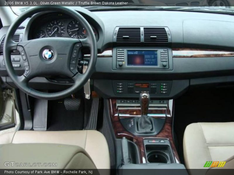Olivin Green Metallic / Truffle Brown Dakota Leather 2006 BMW X5 3.0i