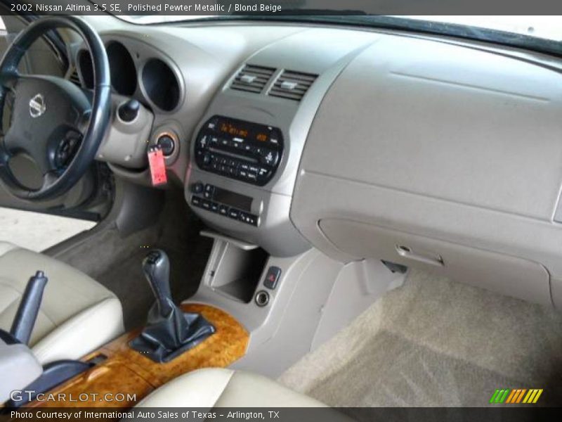 Polished Pewter Metallic / Blond Beige 2002 Nissan Altima 3.5 SE