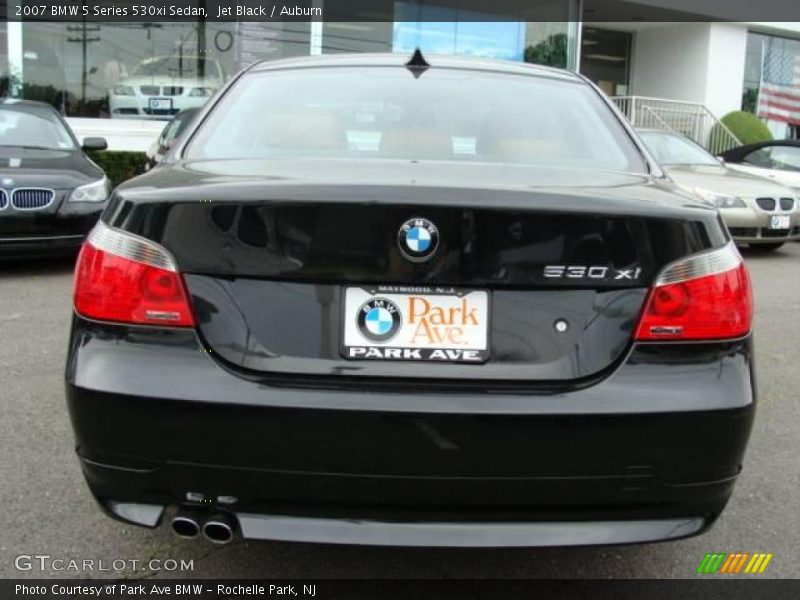 Jet Black / Auburn 2007 BMW 5 Series 530xi Sedan