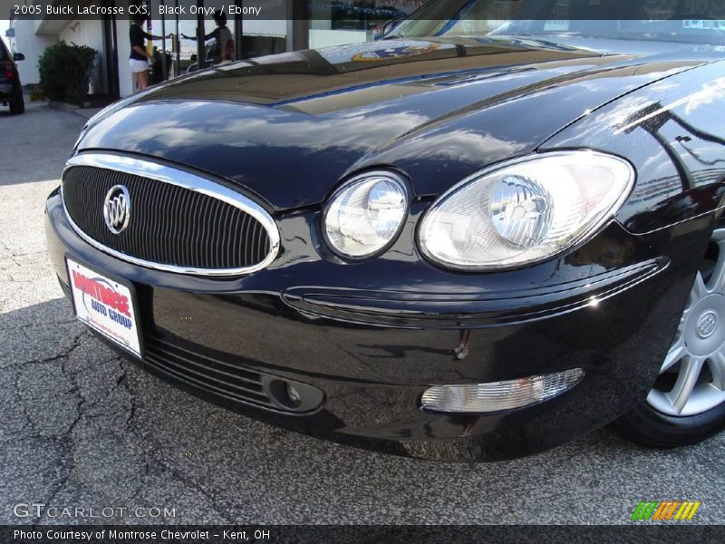 Black Onyx / Ebony 2005 Buick LaCrosse CXS