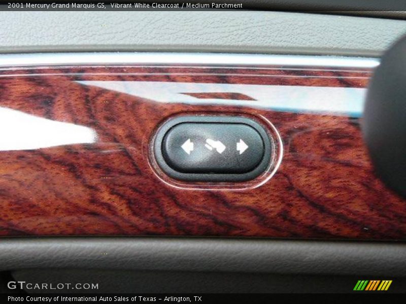 Vibrant White Clearcoat / Medium Parchment 2001 Mercury Grand Marquis GS