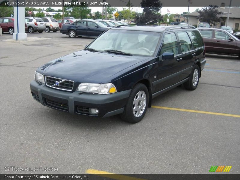 Nautic Blue Metallic / Light Beige 2000 Volvo V70 XC AWD