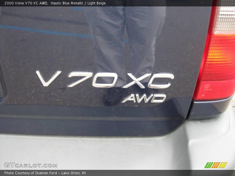 Nautic Blue Metallic / Light Beige 2000 Volvo V70 XC AWD