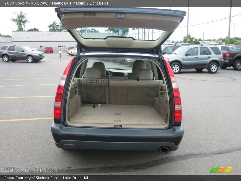 Nautic Blue Metallic / Light Beige 2000 Volvo V70 XC AWD