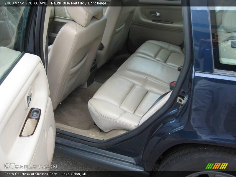 Nautic Blue Metallic / Light Beige 2000 Volvo V70 XC AWD