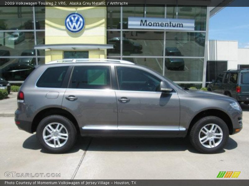 Alaska Grey Metallic / Anthracite 2009 Volkswagen Touareg 2 VR6