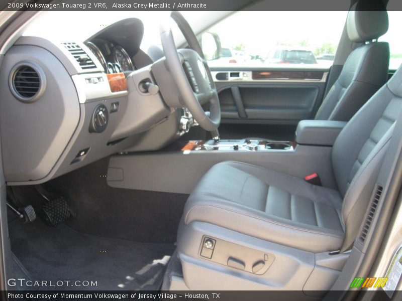 Alaska Grey Metallic / Anthracite 2009 Volkswagen Touareg 2 VR6