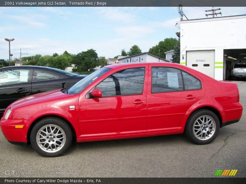 Tornado Red / Beige 2001 Volkswagen Jetta GLS Sedan