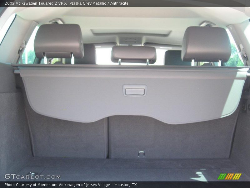 Alaska Grey Metallic / Anthracite 2009 Volkswagen Touareg 2 VR6