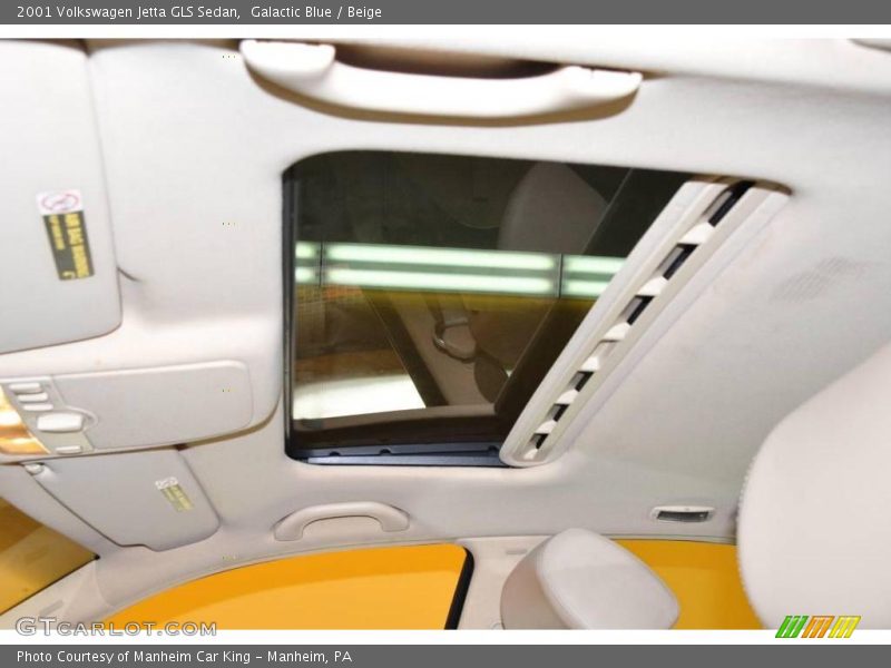 Galactic Blue / Beige 2001 Volkswagen Jetta GLS Sedan