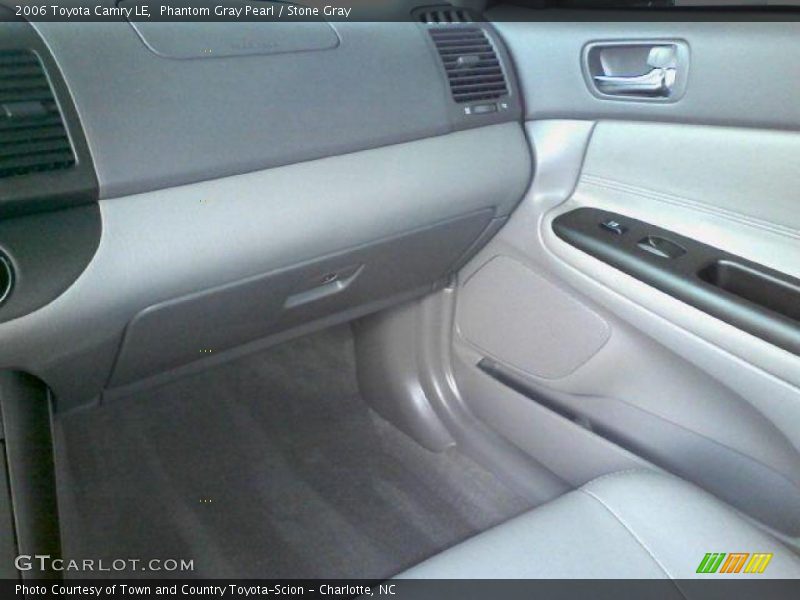 Phantom Gray Pearl / Stone Gray 2006 Toyota Camry LE