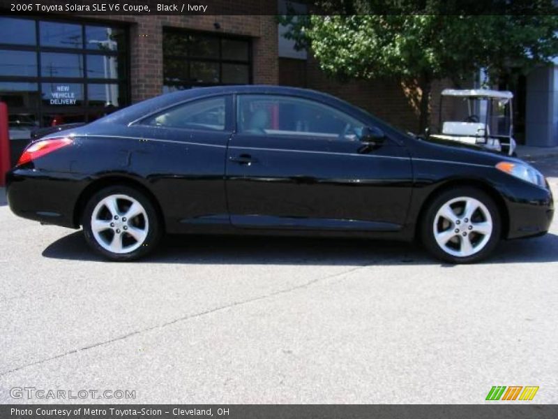 Black / Ivory 2006 Toyota Solara SLE V6 Coupe