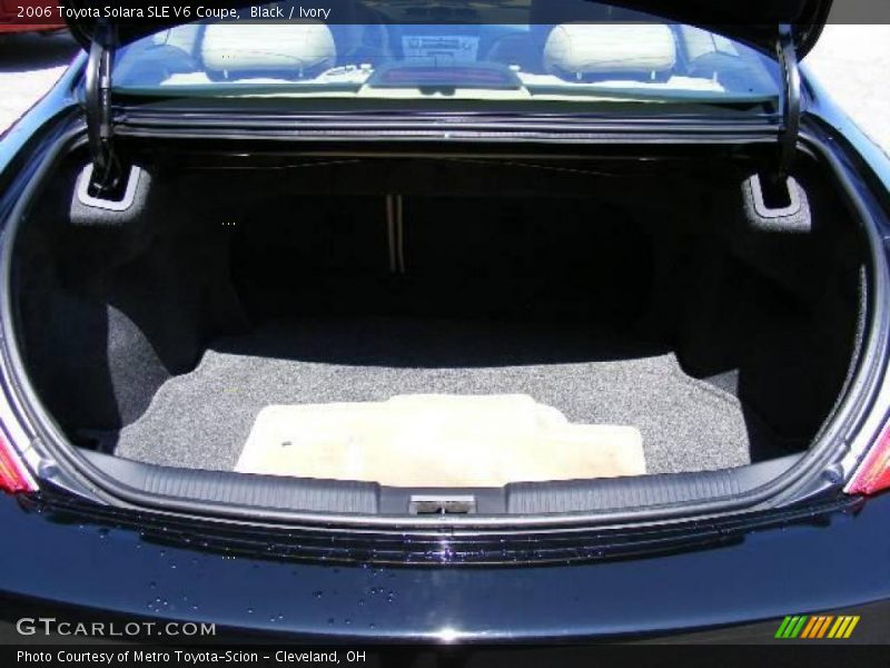 Black / Ivory 2006 Toyota Solara SLE V6 Coupe