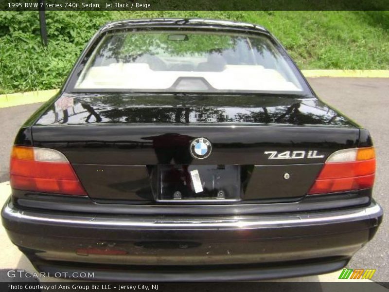 Jet Black / Beige 1995 BMW 7 Series 740iL Sedan