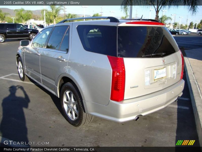 Light Platinum / Ebony 2005 Cadillac SRX V8 AWD