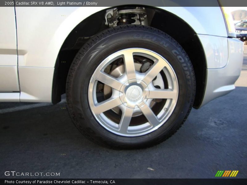 Light Platinum / Ebony 2005 Cadillac SRX V8 AWD