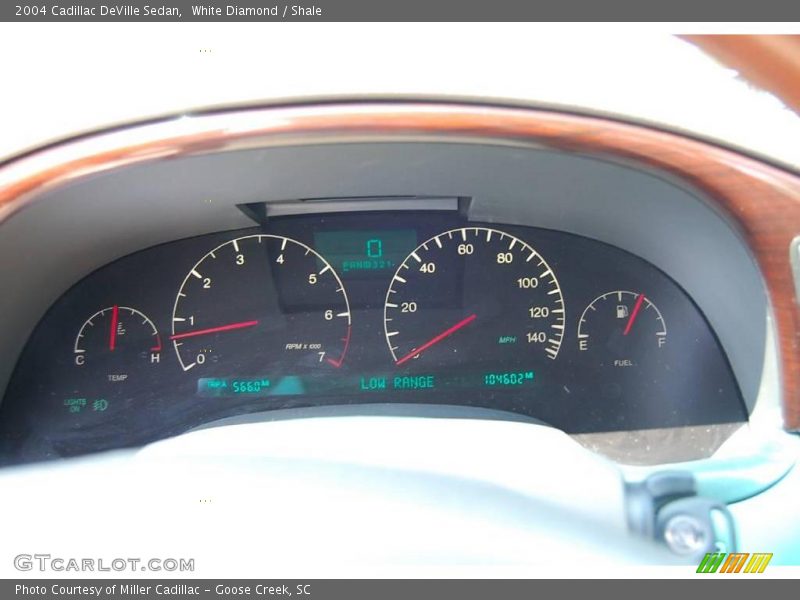 White Diamond / Shale 2004 Cadillac DeVille Sedan