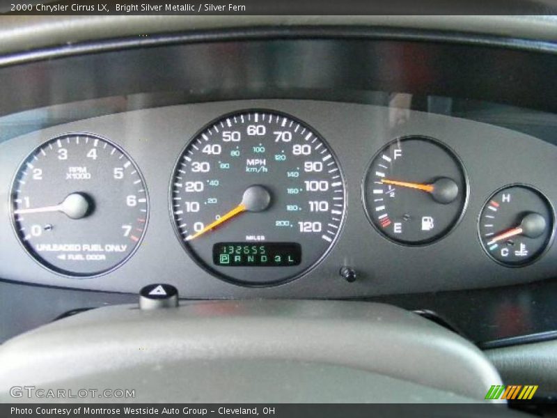 Bright Silver Metallic / Silver Fern 2000 Chrysler Cirrus LX
