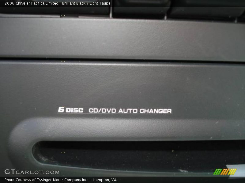 Brilliant Black / Light Taupe 2006 Chrysler Pacifica Limited