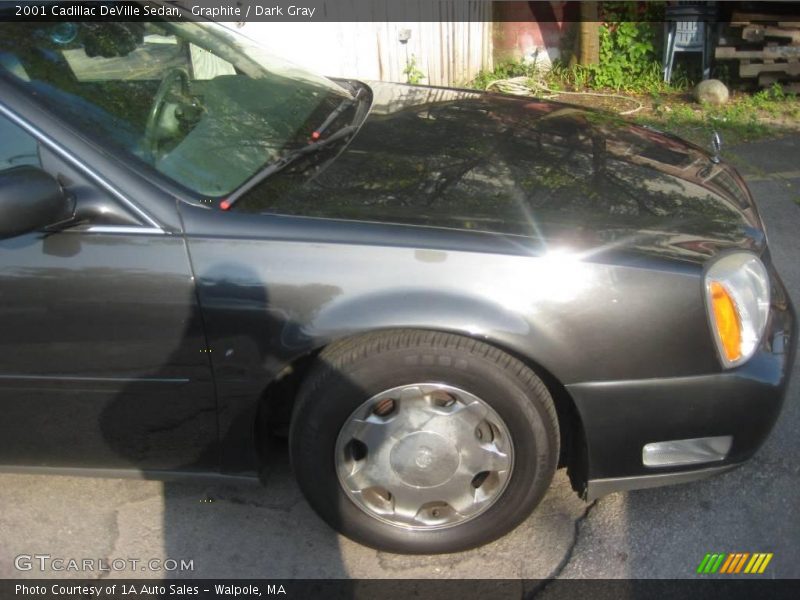 Graphite / Dark Gray 2001 Cadillac DeVille Sedan