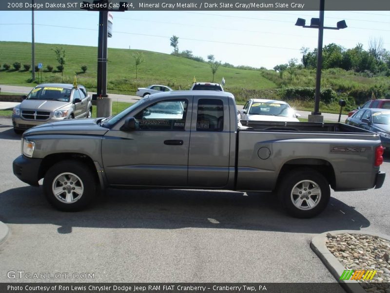 Mineral Gray Metallic / Dark Slate Gray/Medium Slate Gray 2008 Dodge Dakota SXT Extended Cab 4x4