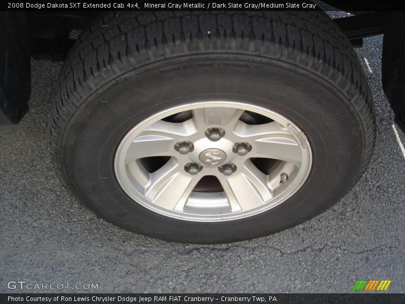 Mineral Gray Metallic / Dark Slate Gray/Medium Slate Gray 2008 Dodge Dakota SXT Extended Cab 4x4