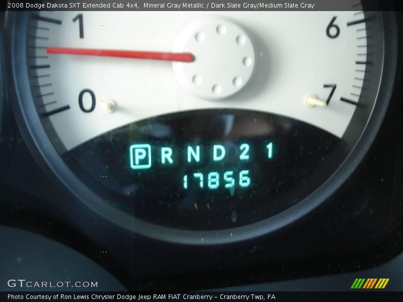 Mineral Gray Metallic / Dark Slate Gray/Medium Slate Gray 2008 Dodge Dakota SXT Extended Cab 4x4