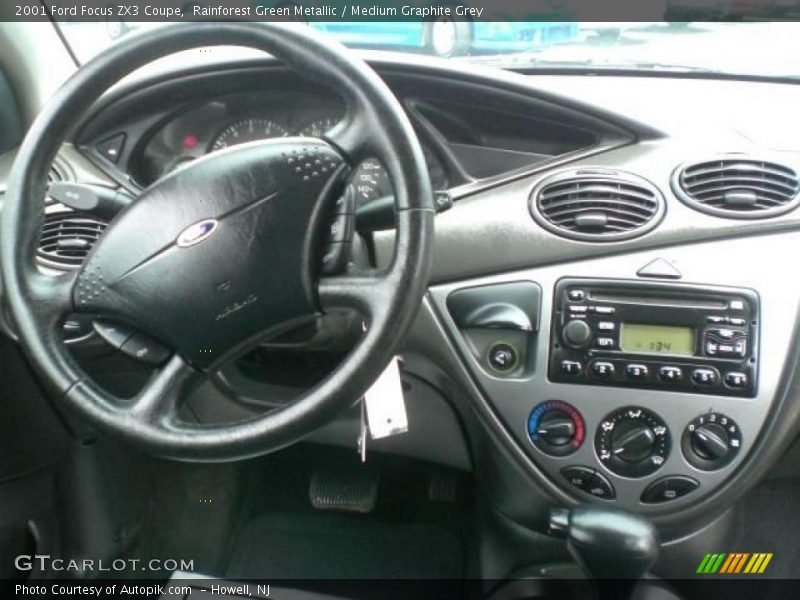 Rainforest Green Metallic / Medium Graphite Grey 2001 Ford Focus ZX3 Coupe