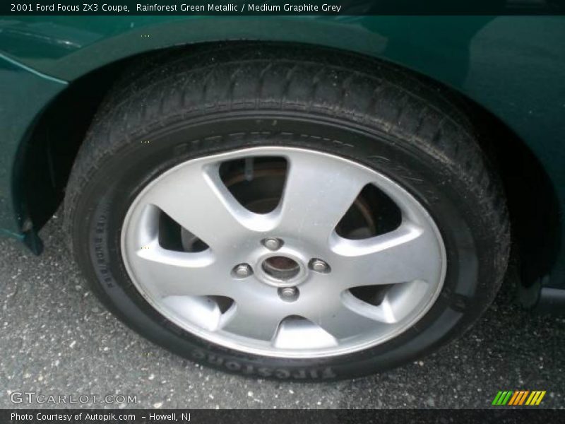 Rainforest Green Metallic / Medium Graphite Grey 2001 Ford Focus ZX3 Coupe