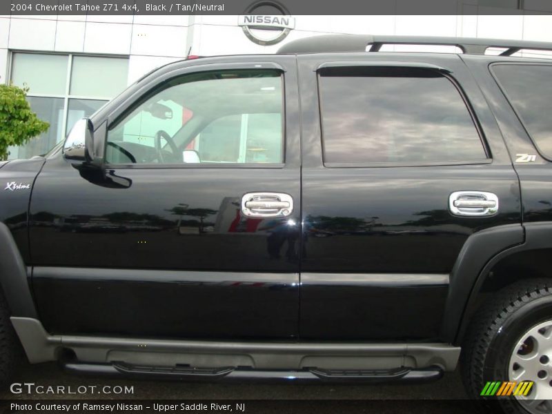 Black / Tan/Neutral 2004 Chevrolet Tahoe Z71 4x4