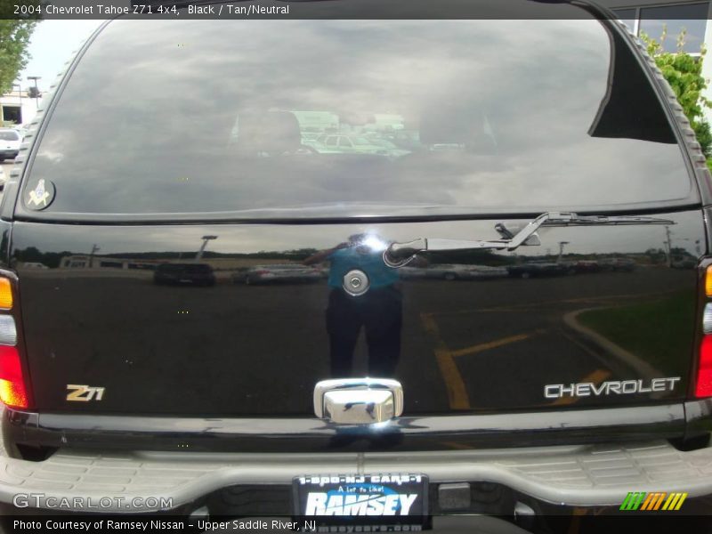 Black / Tan/Neutral 2004 Chevrolet Tahoe Z71 4x4